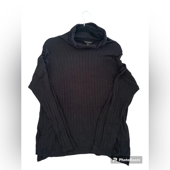 Banana Republic loose turtleneck dolman sweater - Picture 3 of 3